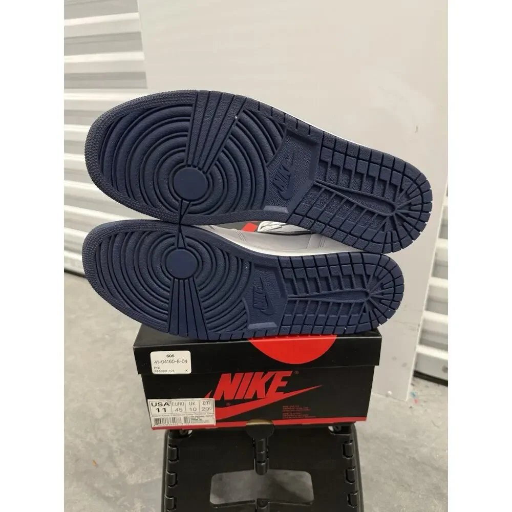 Nike Air Jordan 1 Retro High OG Metallic Navy Size 11 Mens Sneakers - 55508-106